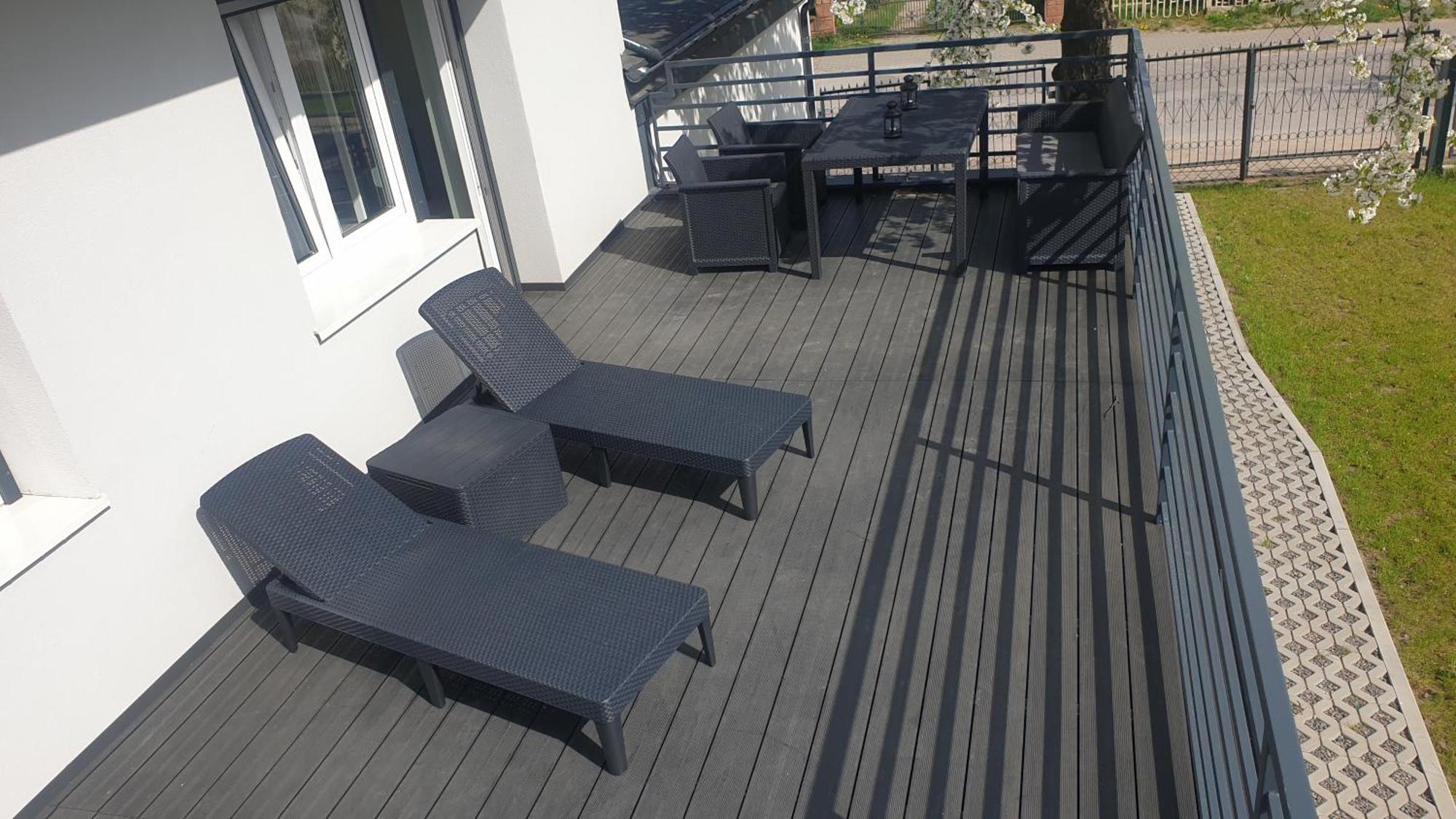 Apartment Z Tarasem W Centrum Kielc Z Prywatnym Parkingiem *